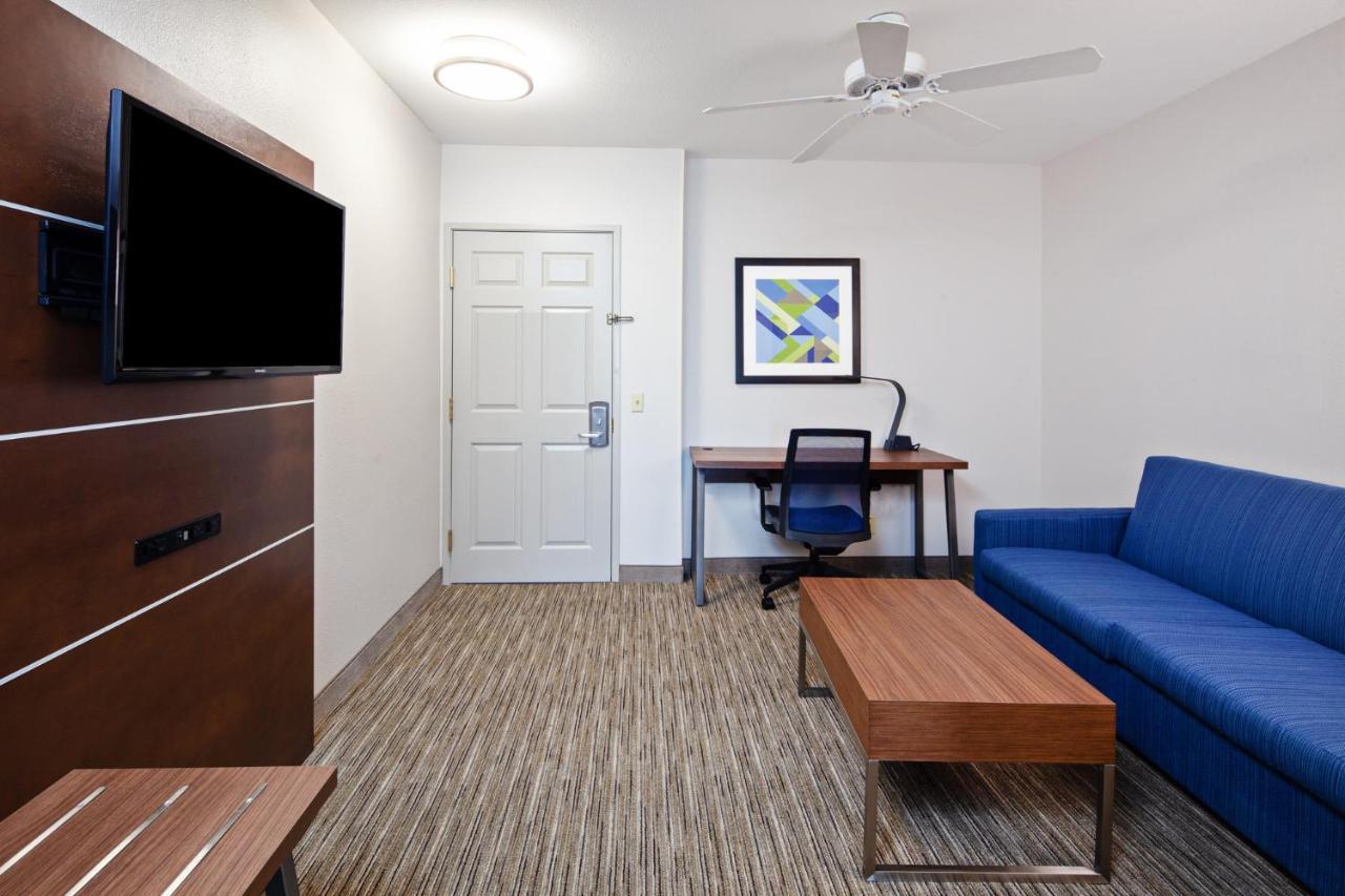 Holiday Inn Express & Suites Rancho Mirage - Palm Spgs Area By Ihg Buitenkant foto