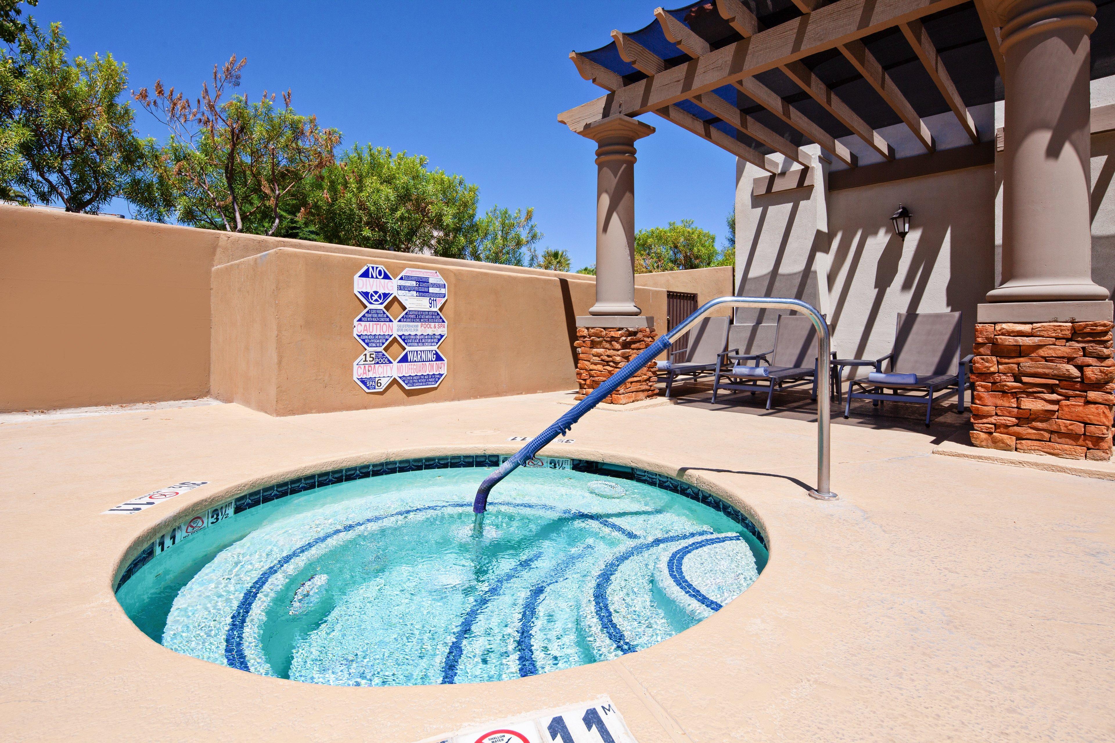 Holiday Inn Express & Suites Rancho Mirage - Palm Spgs Area By Ihg Buitenkant foto