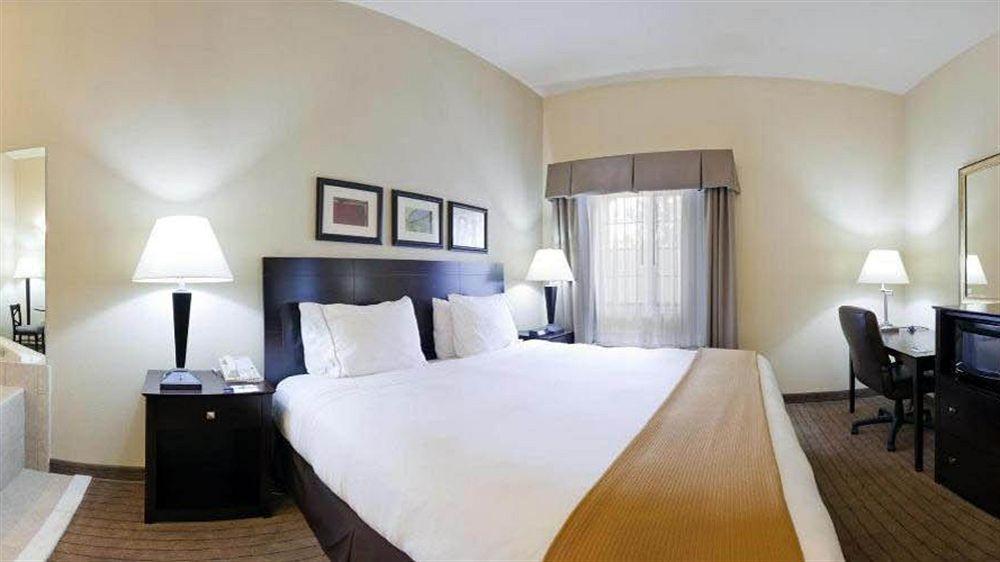 Holiday Inn Express & Suites Rancho Mirage - Palm Spgs Area By Ihg Buitenkant foto